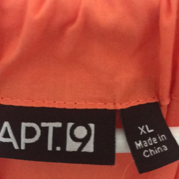 Top - Picture 4 of 4